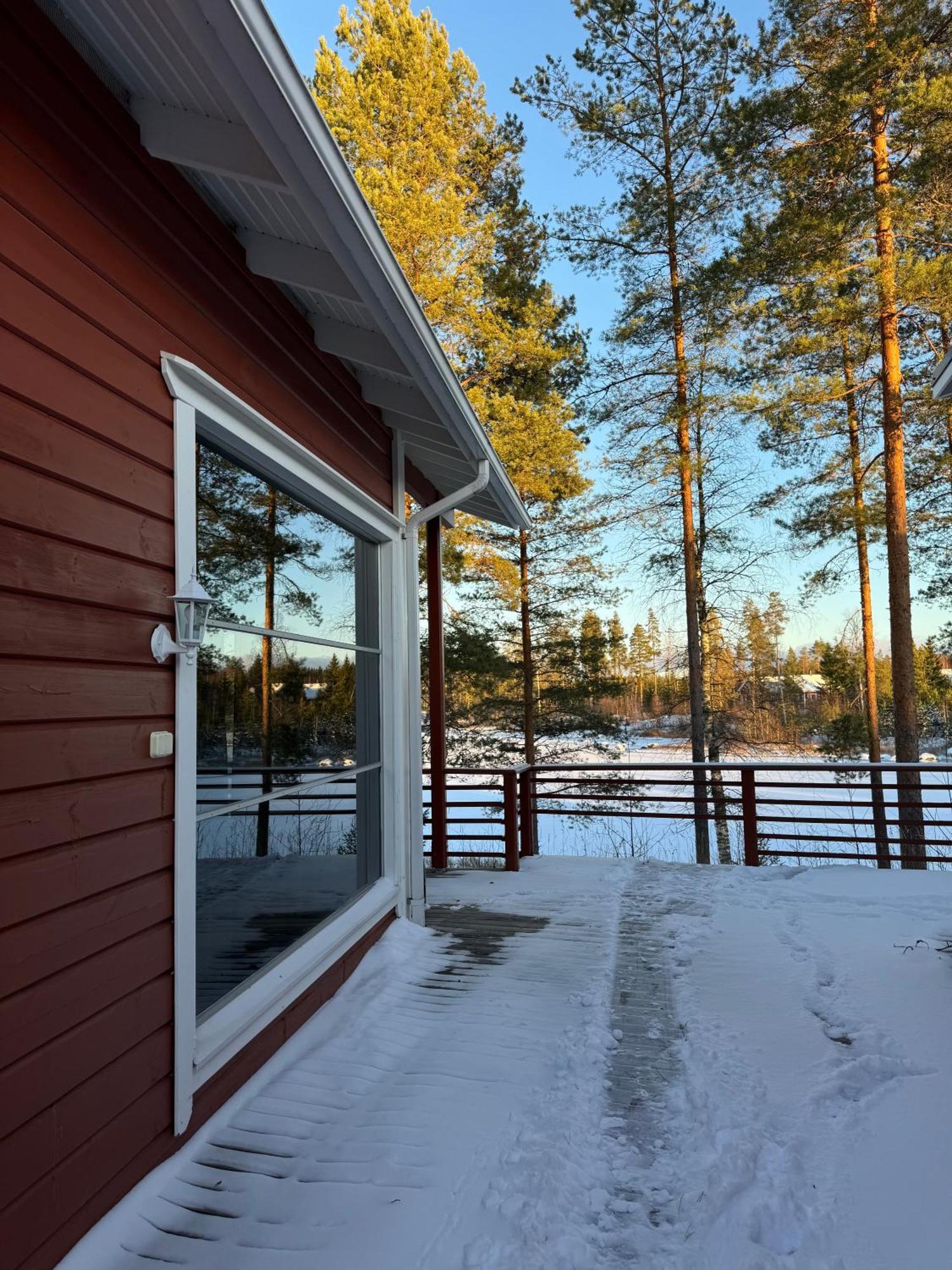 Tiiringolf Cottages Nilsia Exterior photo